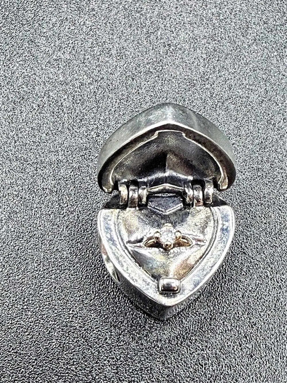 PANDORA Retired Gift from the Heart Charm Sterling Silver with Gold Ring
